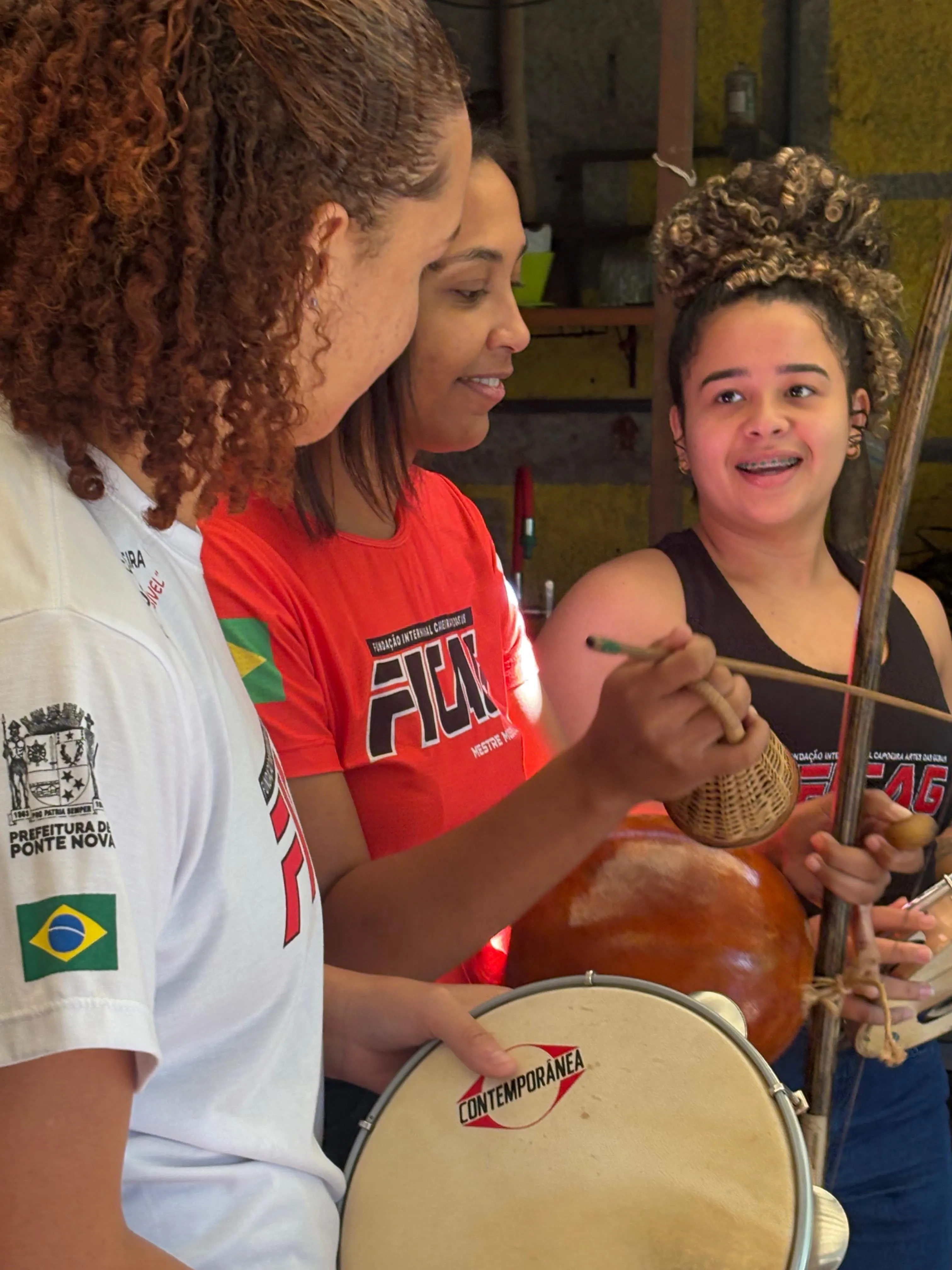 Aula de capoeira para crianças